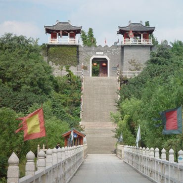 A scenic view of Yangzhou Cheng Yizhi