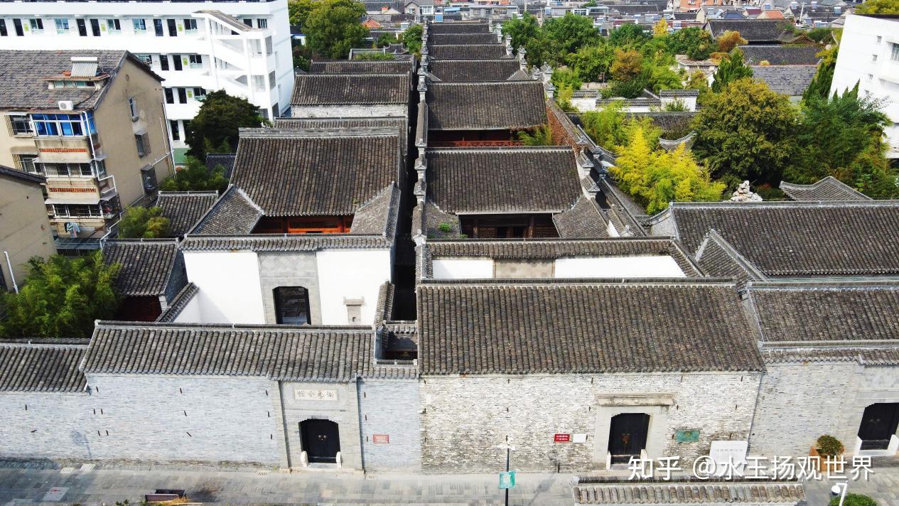 A scenic view of Yangzhou Wangshi Yanshang Zhuzhai