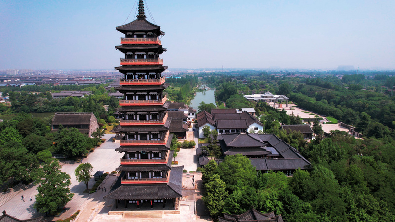 A scenic view of Yangzhou Xifangsi Dadian
