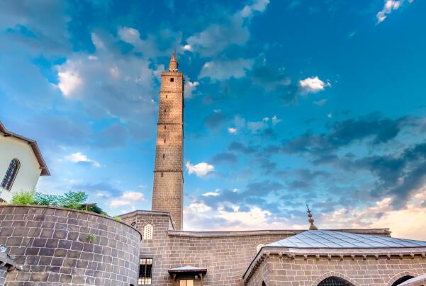 Discover the Charm of Yantai Xi Paotai: A Hidden Gem in Shandong