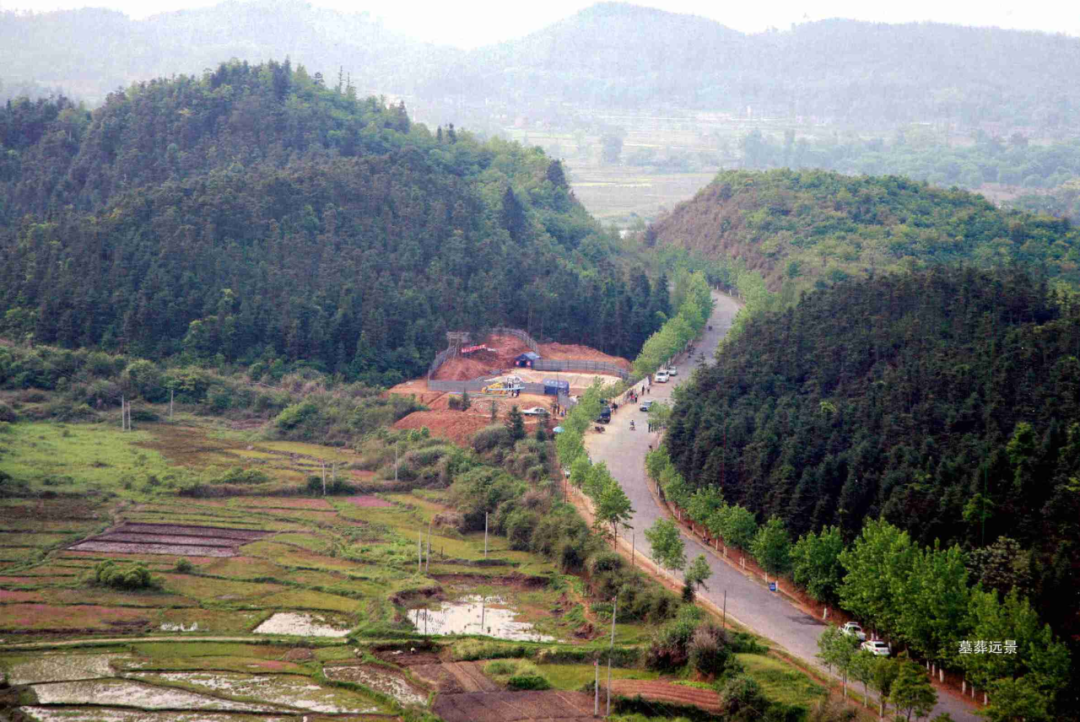 A scenic view of Yichun Lizhouao Dongzhou Muzang