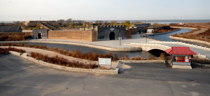 A scenic view of Yingkou Xipaotai Yizhi