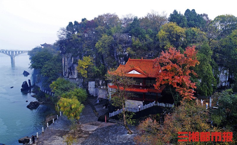A scenic view of Yongzhou Danyan Shike