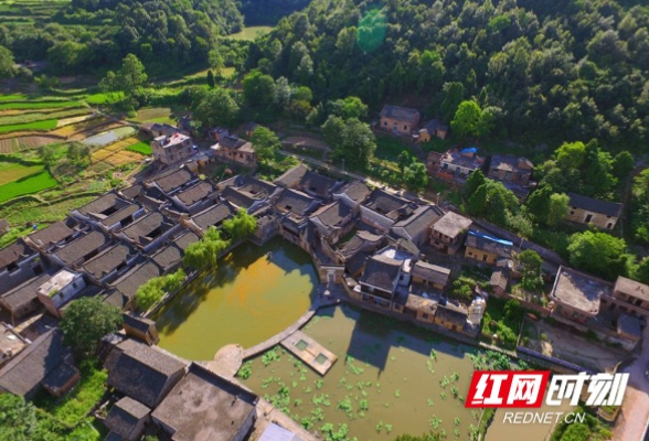 A scenic view of Yongzhou Longxi Lijia Dayuan