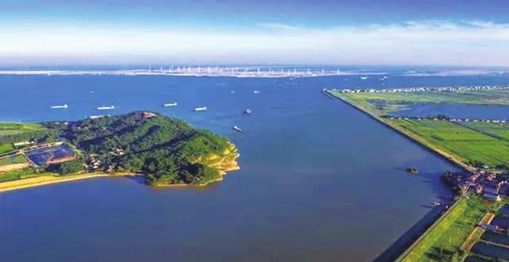 A scenic view of Yueyang Miluoshan Muqun