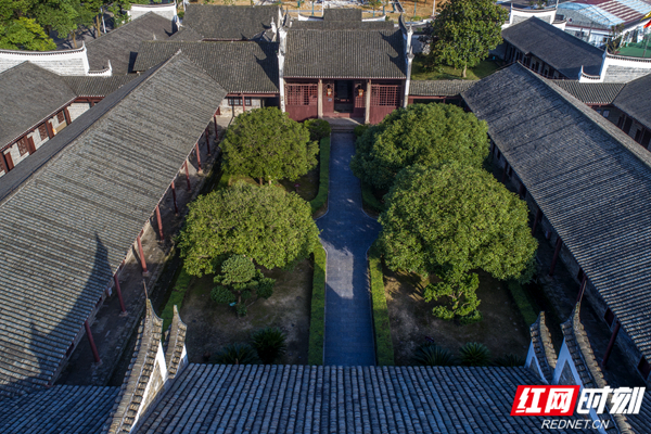 Experience the Rich Culture and Beauty of Yueyang Pingjiang Qiyi Jiuzhi
