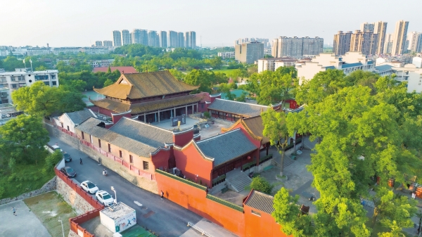 A scenic view of Yueyang Wenmiao