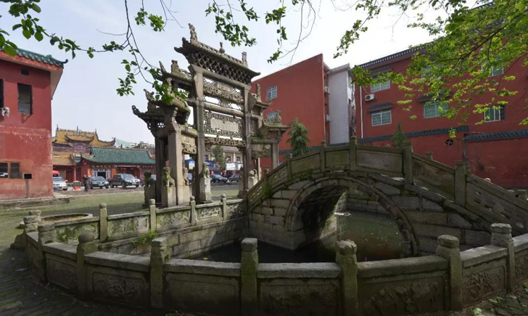 A scenic view of Yueyang Xiangyin Wenmiao