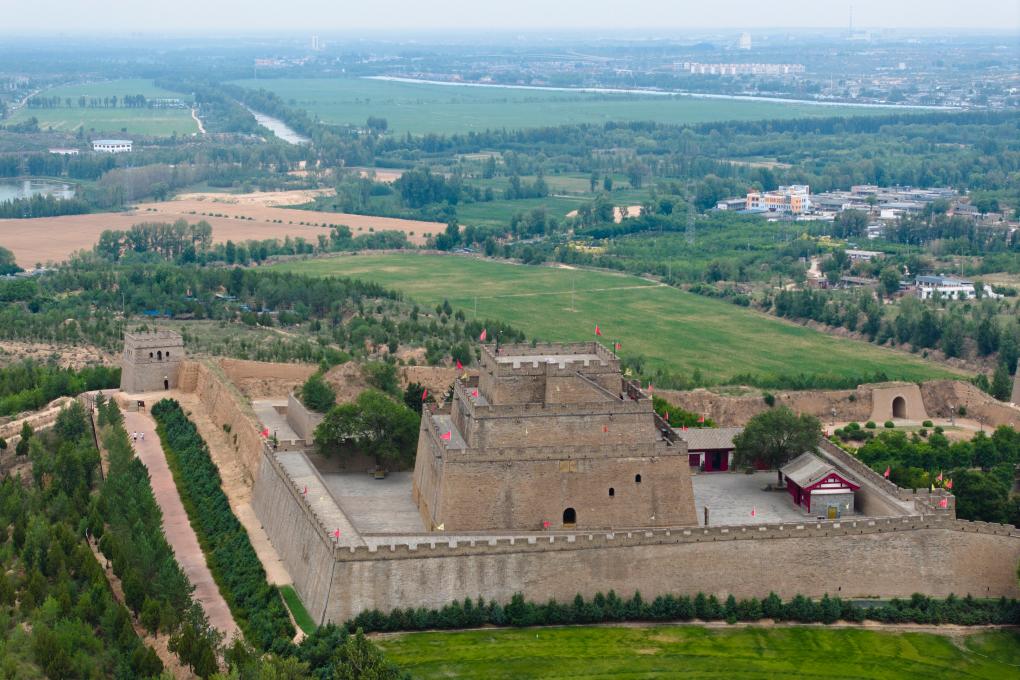 A scenic view of Yulin Fuzhou City