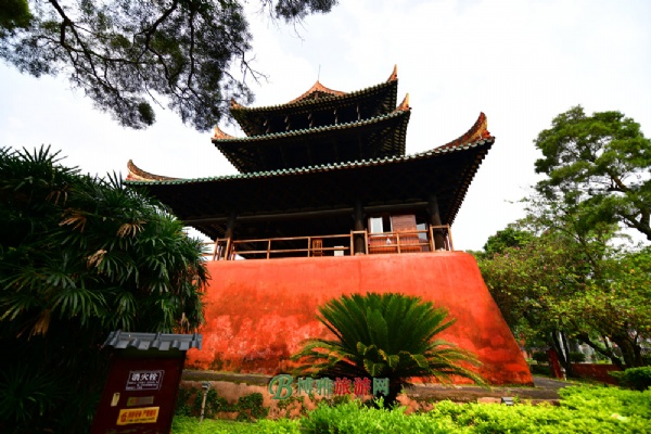 A scenic view of Yulin Jingluetai Zhenwuge