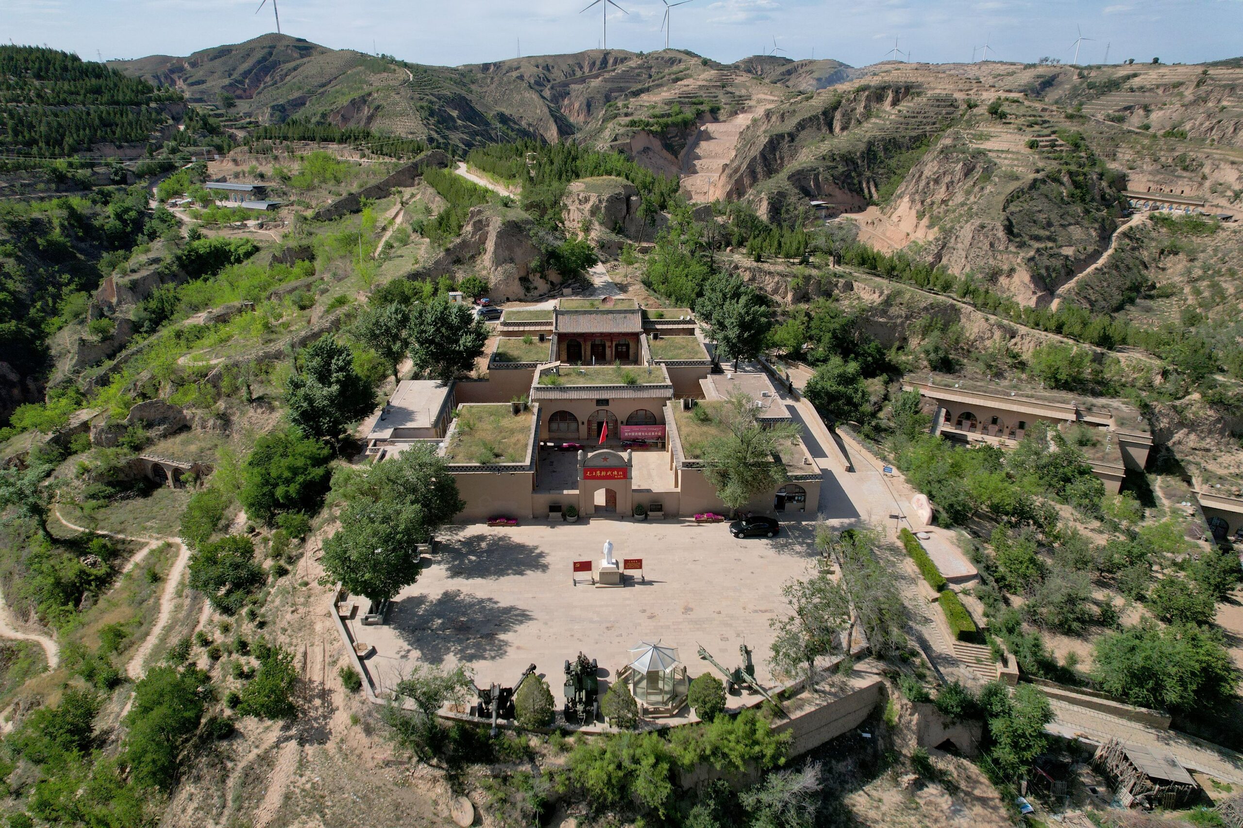 A scenic view of Yulin Yangjiagou Revolutionary Site
