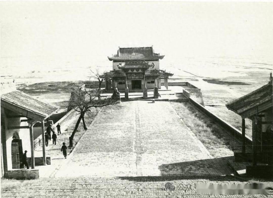 A scenic view of Yuncheng Chishen Miao And Yanchi Jinqiang