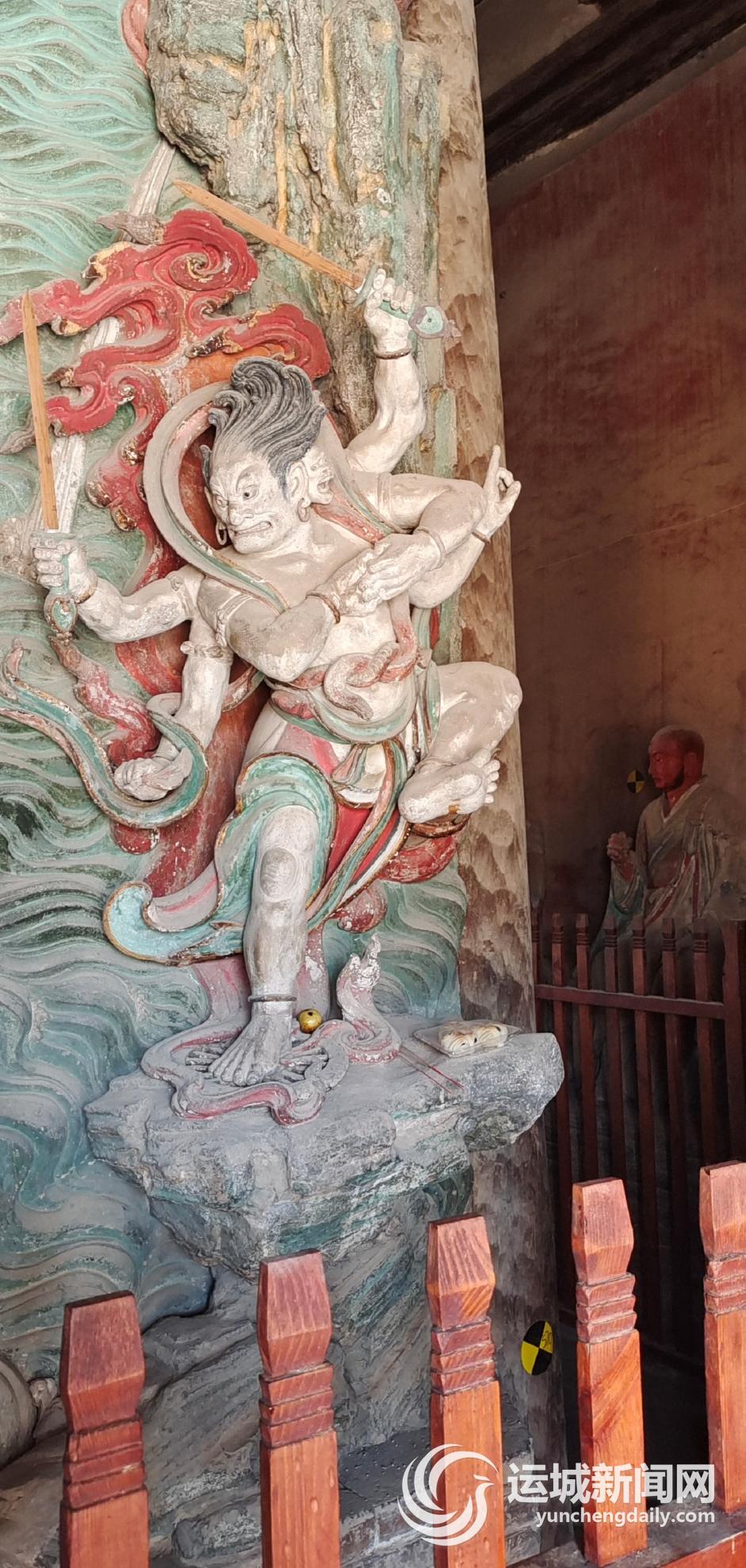 A scenic view of Yuncheng Fusheng Temple Xinjiang