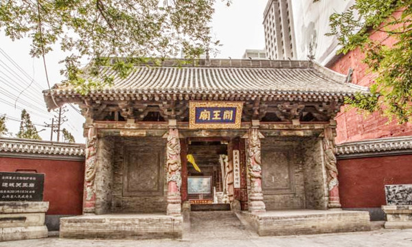 A scenic view of Yuncheng Guangwang Temple