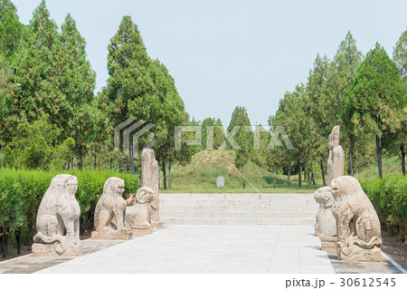 A scenic view of Yuncheng Sima Guang Tomb