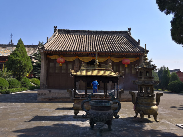 A scenic view of Yuncheng Wanrong Houtu Temple
