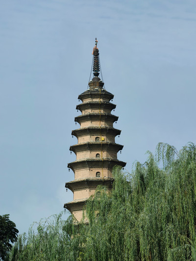 A scenic view of Yuncheng Xiangkou Shousheng Temple Brick Pagoda