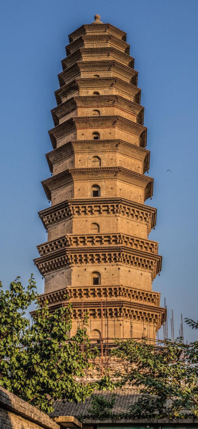 A scenic view of Yuncheng Zhangcun Shengan Temple Pagoda