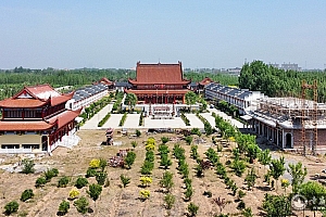 A scenic view of Zhangjiakou Fozhen Sheliluo Niluo Pagoda