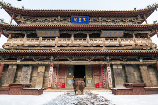 A scenic view of Zhangjiakou Weixian Chongtai Temple