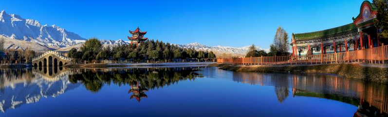A scenic view of Zhangye Donghuishan Yizhi