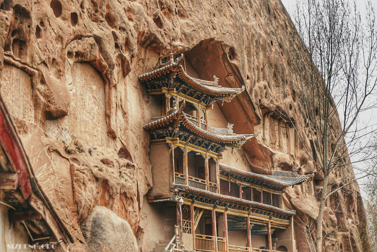 A scenic view of Zhangye Matisi Shikuqun