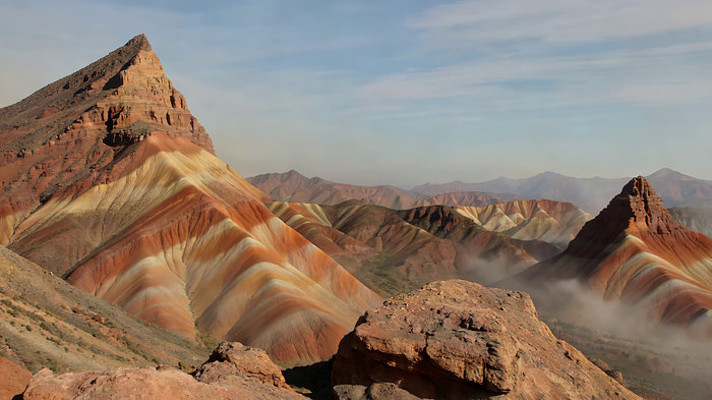 A scenic view of Zhangye Xihuishan Yizhi
