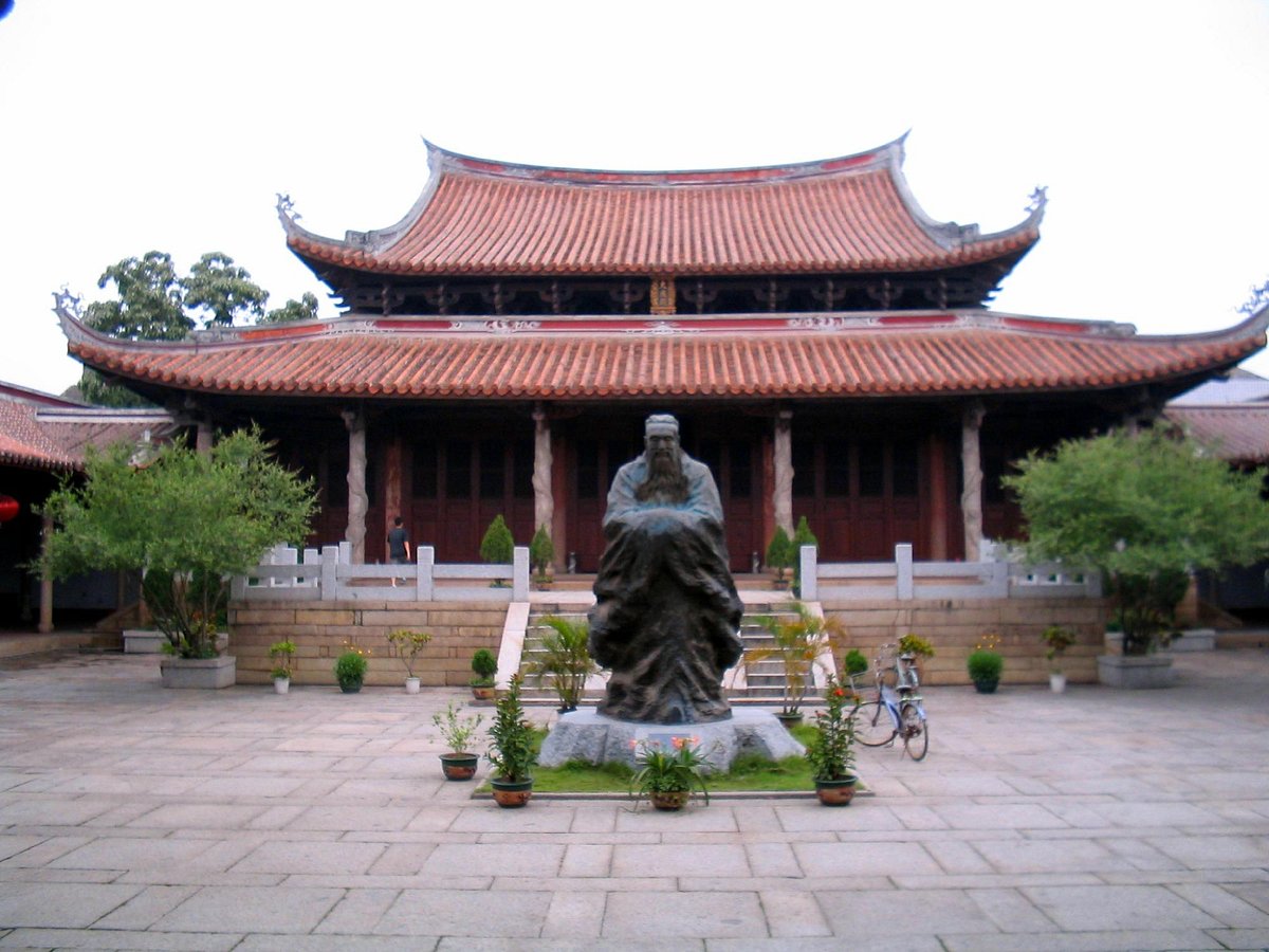 A scenic view of Zhangzhou Fu Wenmiao Dachengdian