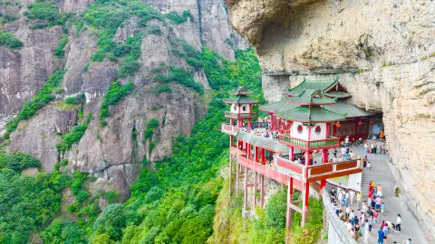 A scenic view of Zhangzhou Pinghe Chenghuangmiao