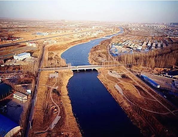 Uncovering the Beauty of Zhengzhou: A Journey through Dayunhe and Zhengzhouduan