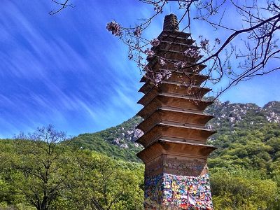 Your Ultimate Guide to Exploring Zhengzhou Yongtaisita: History, Cuisine, and More