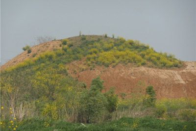 A scenic view of Zhenjiang Chuncheng Tudun Muqun