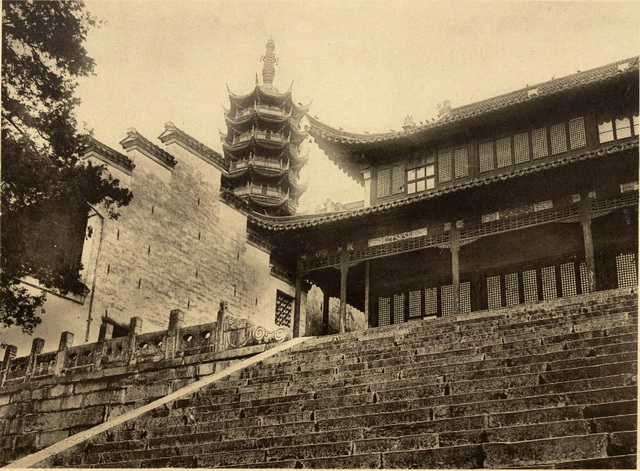A scenic view of Zhenjiang Ganlusi Tieta