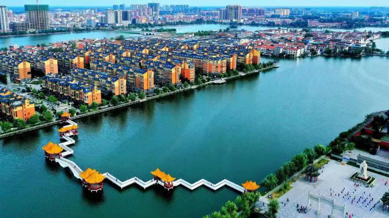 A scenic view of Zhoukou Liuchongmu