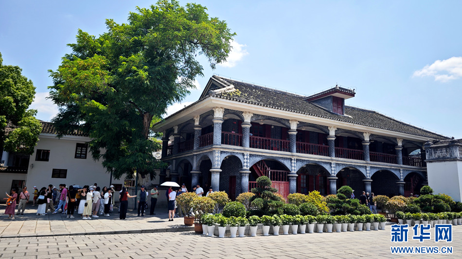 A scenic view of Zunyi Fuxing Jiangxi Huiguan
